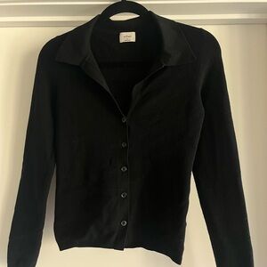 Black aritzia button up top